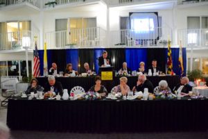 149_030517_Head_Table_with_Supreme_Master_Dennis_Stoddard